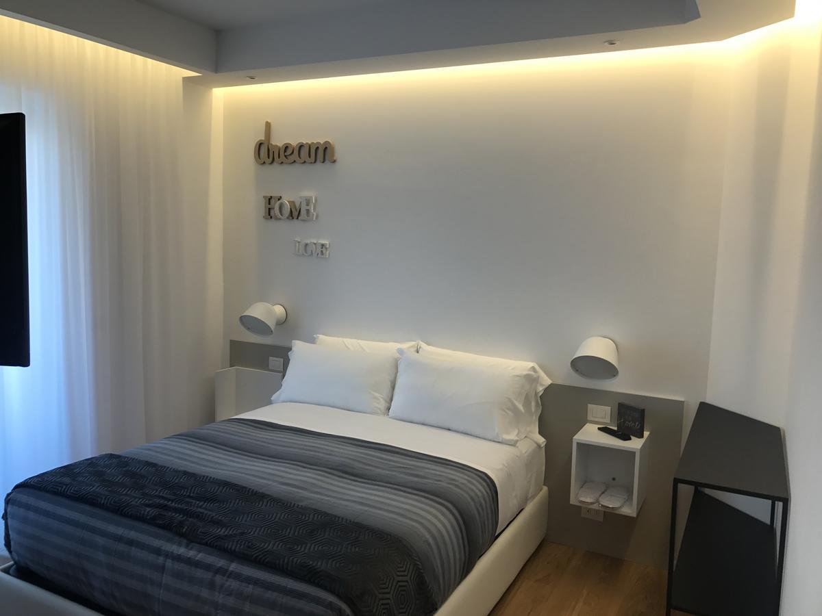 MYHOME 75 Premium Luxury B&B Pescara Exterior foto